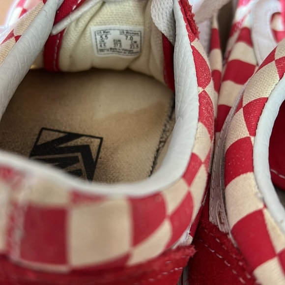 Vans old skool red and white checkered sneakers - Picture 6 of 9